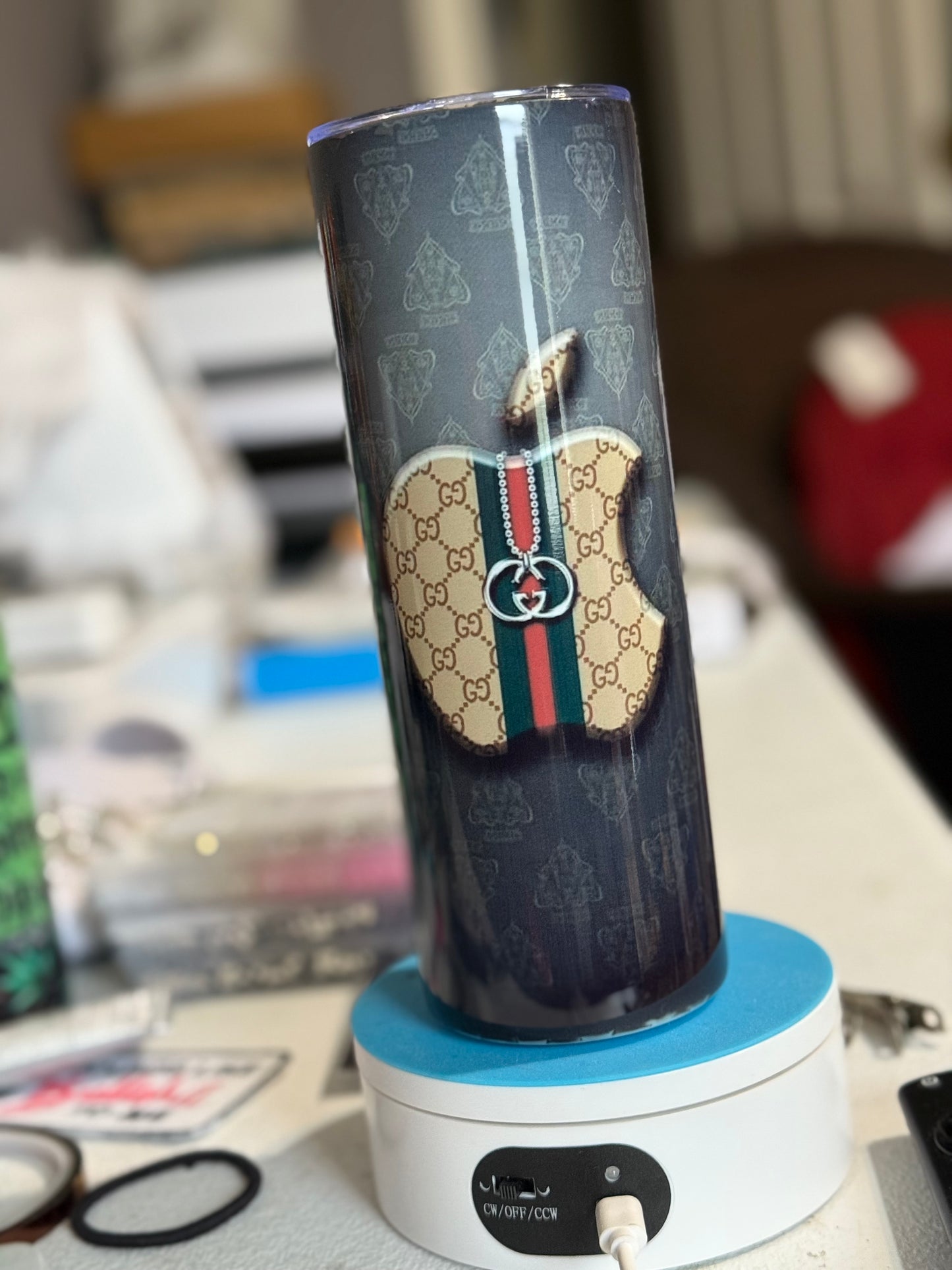 Gucci inspired apple logo 20oz tumbler