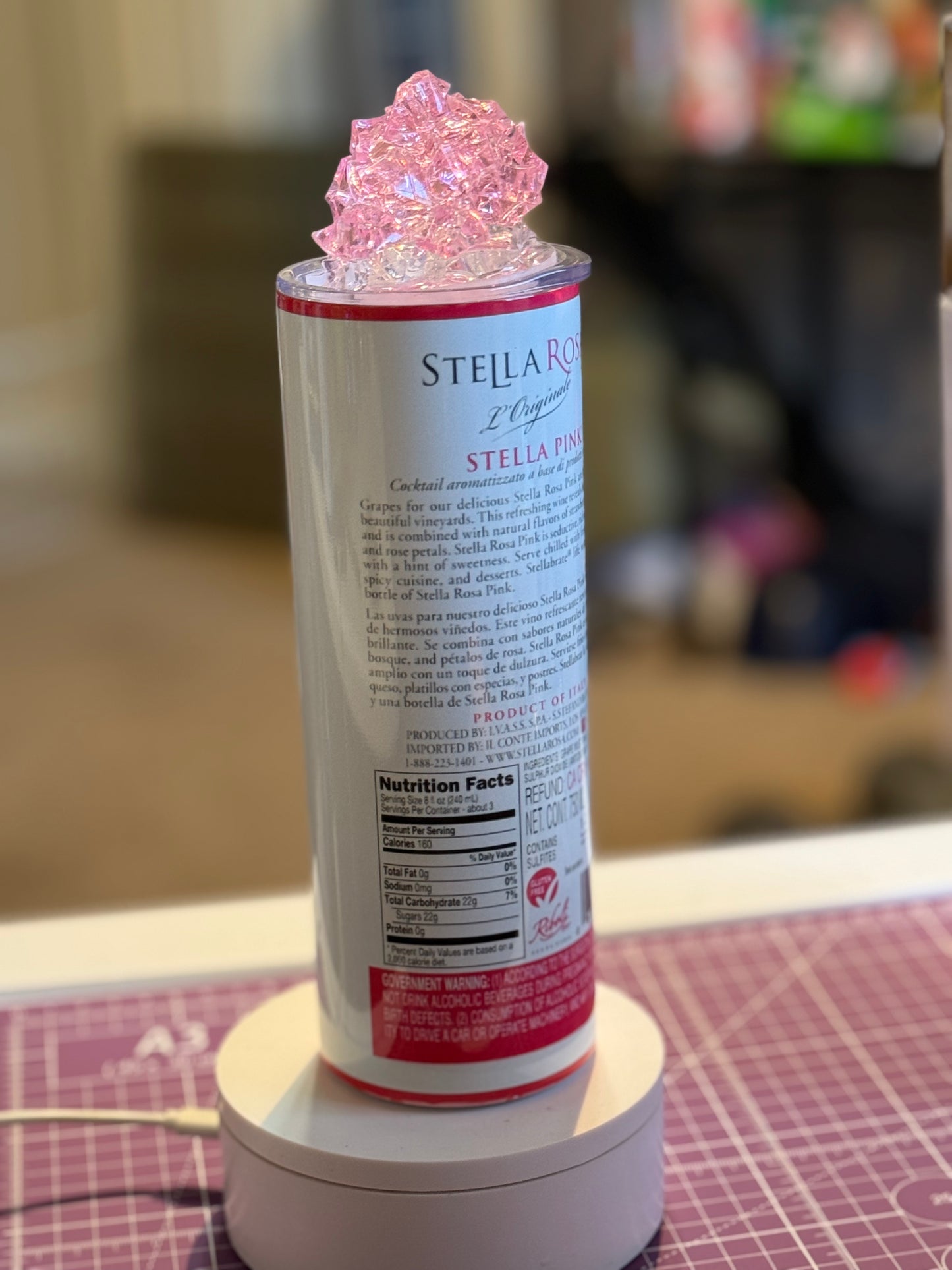 Stella Rose pink w/3D tumbler topper