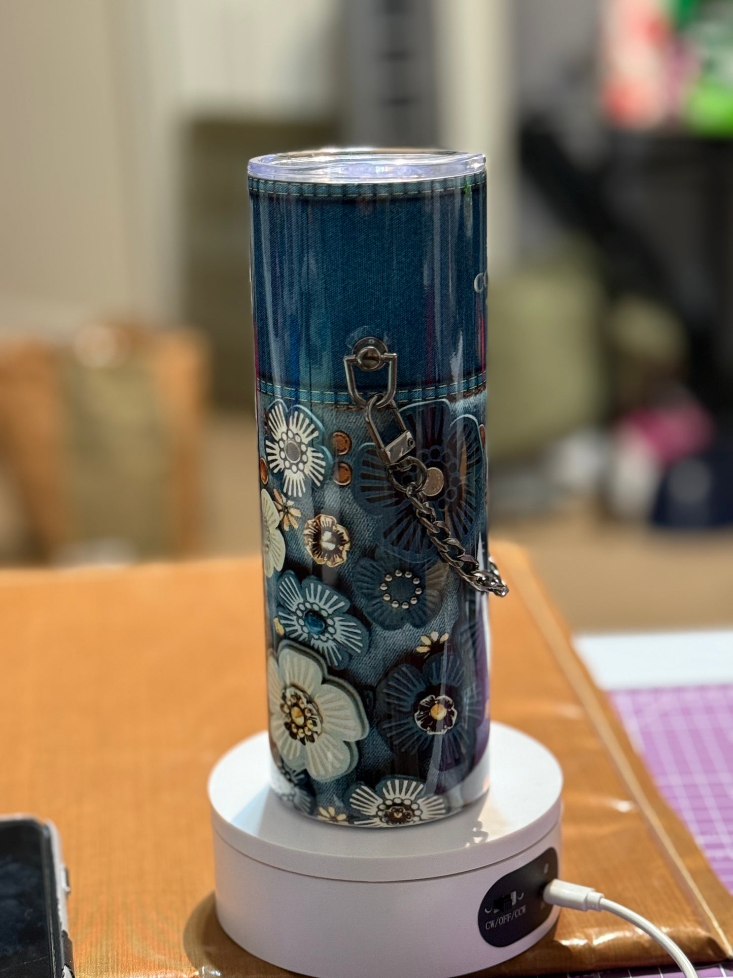 Coach inspired 20oz tumbler  w/ chain