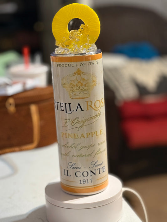 Stella Rosa Pineapple 20oz tumbler w/3D topper
